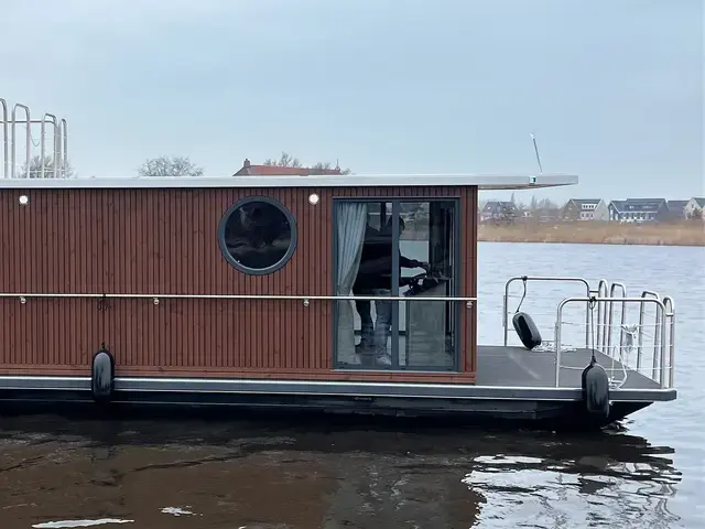 Nordic Season Met Ligplaats NS 40 Eco 36m2 Houseboat