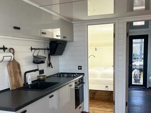 Nordic Season Met Ligplaats NS 40 Eco 36m2 Houseboat