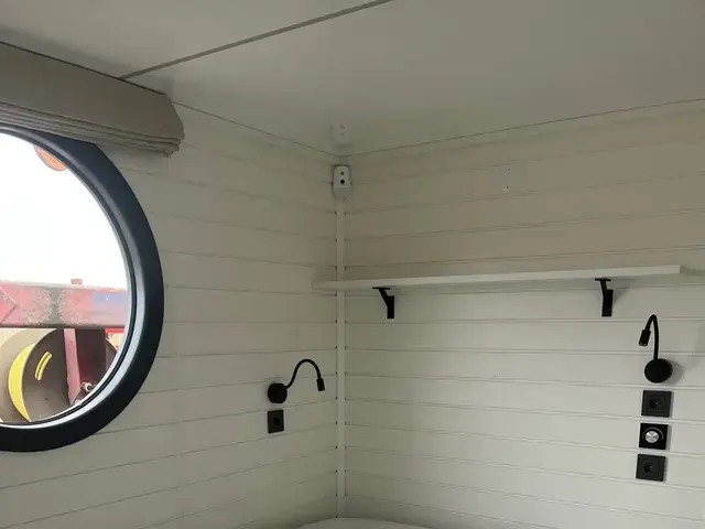 Nordic Season Met Ligplaats NS 40 Eco 36m2 Houseboat