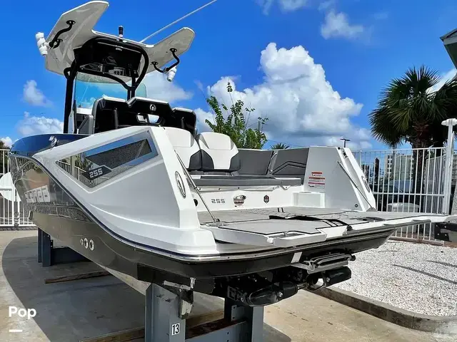 Scarab 255 Open