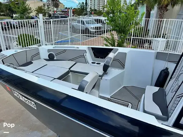 Scarab 255 Open