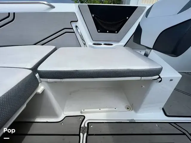 Scarab 255 Open