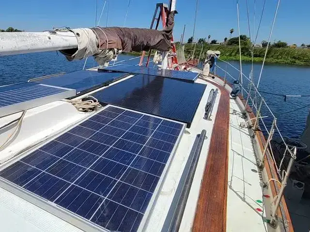 Island Trader Motorsailer 40