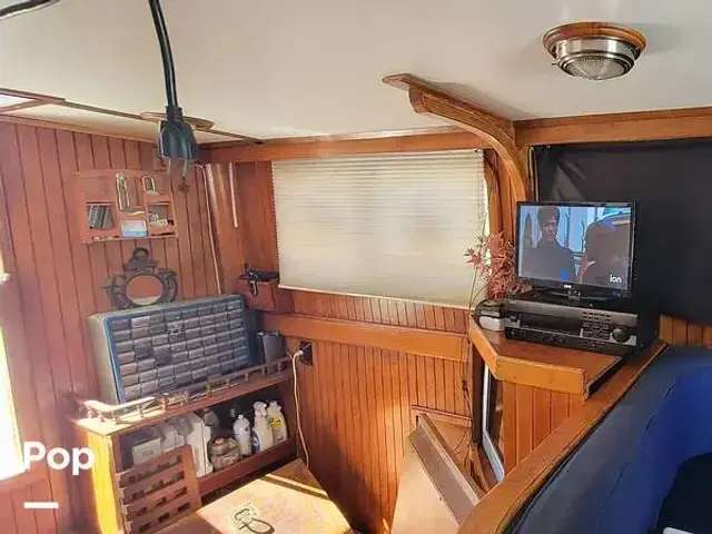 Island Trader Motorsailer 40