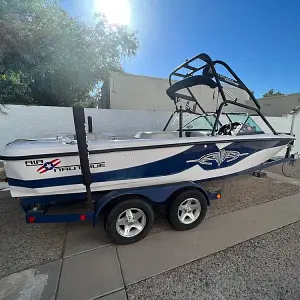 2000 Air Nautique 21