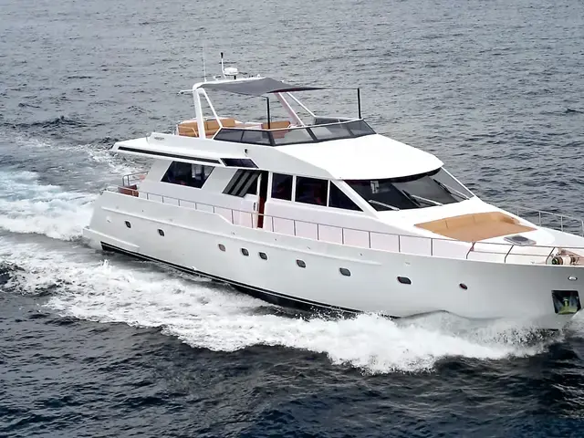 Heesen flybridge