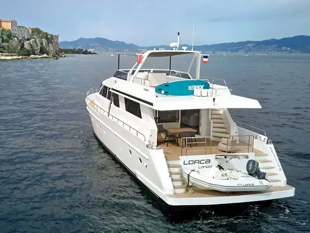 Heesen flybridge