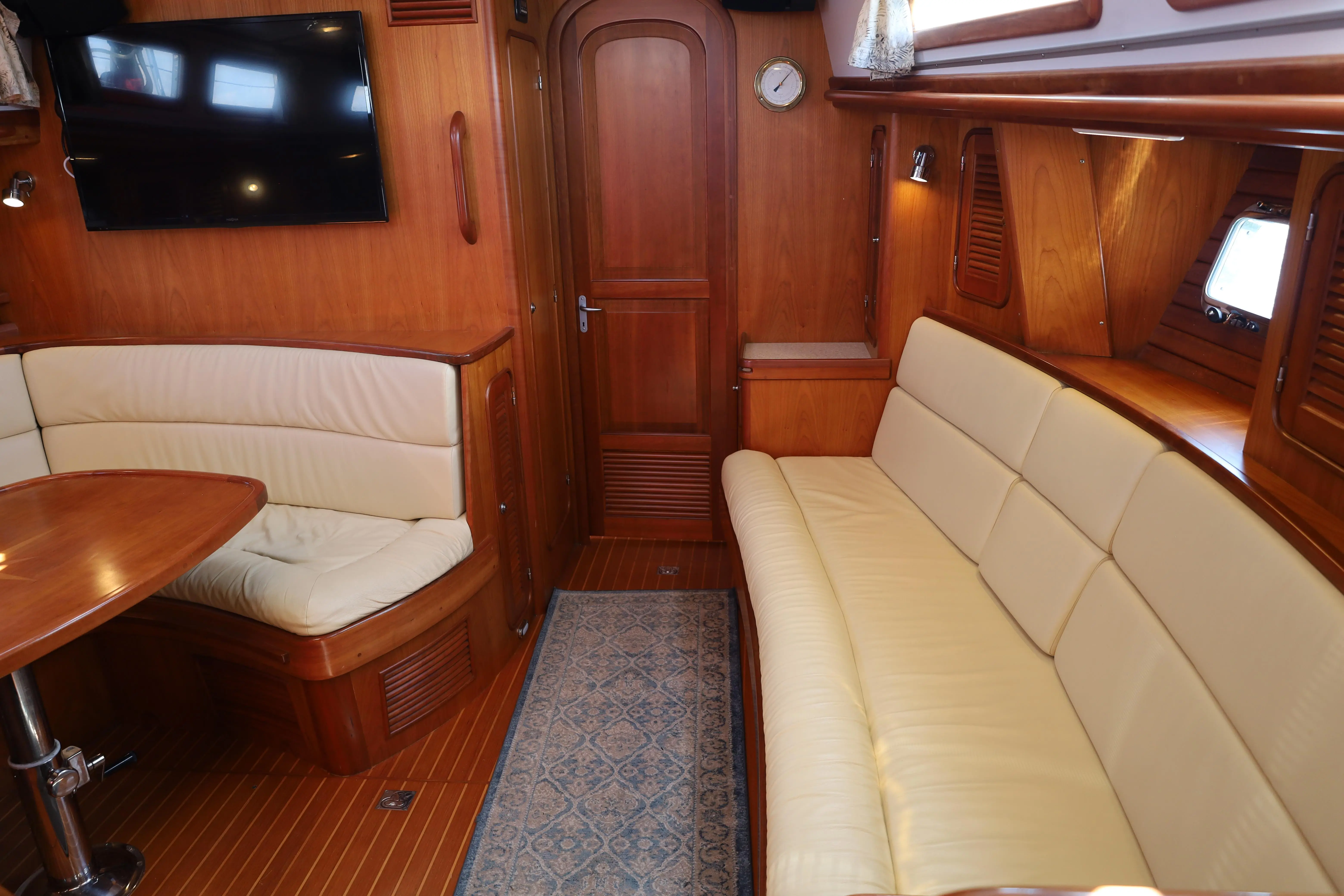 2011 Passport ac 470