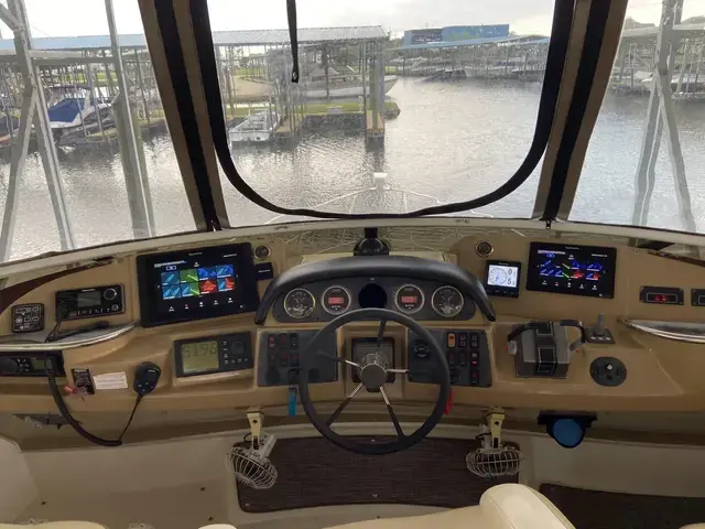 Carver 444 Cockpit Motor Yacht