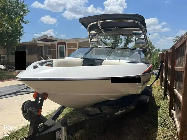 Malibu 21 Vlx