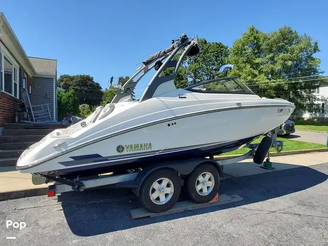 Yamaha Boats 212s