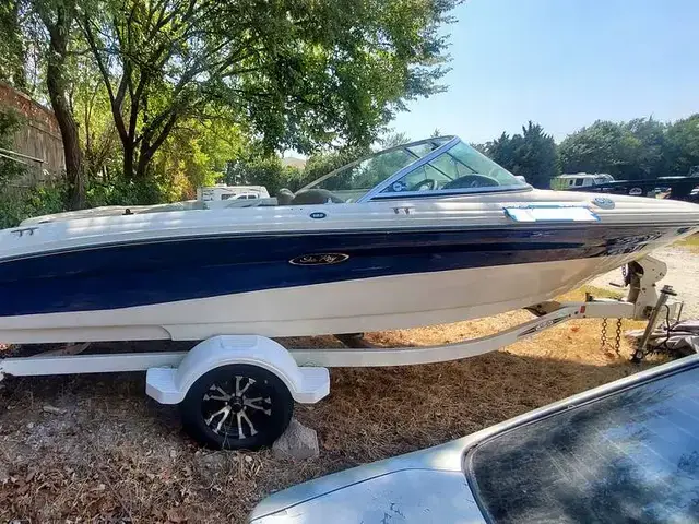 Sea Ray 185 Bow Rider