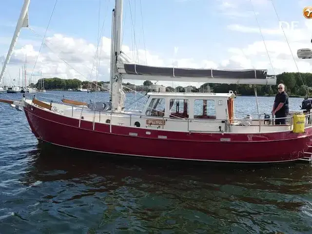 Danish Rose 35