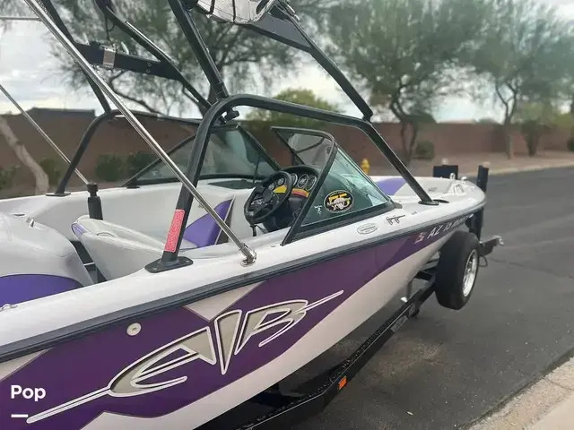 Correct Craft 210 Air Nautique