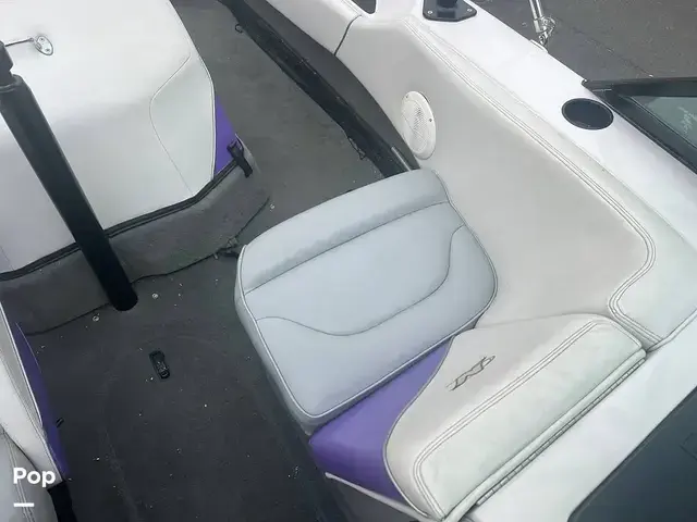 Correct Craft 210 Air Nautique