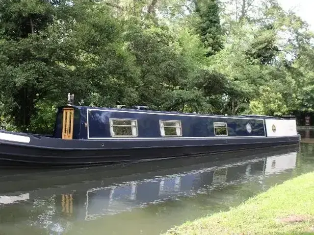 Aqualine 60' Semi Trad Narrowboat