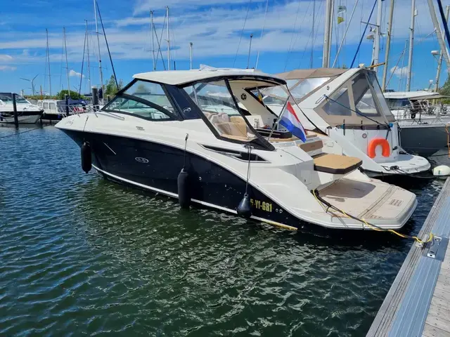 Sea Ray 320 Sundancer