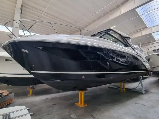 Sea Ray 320 Sundancer