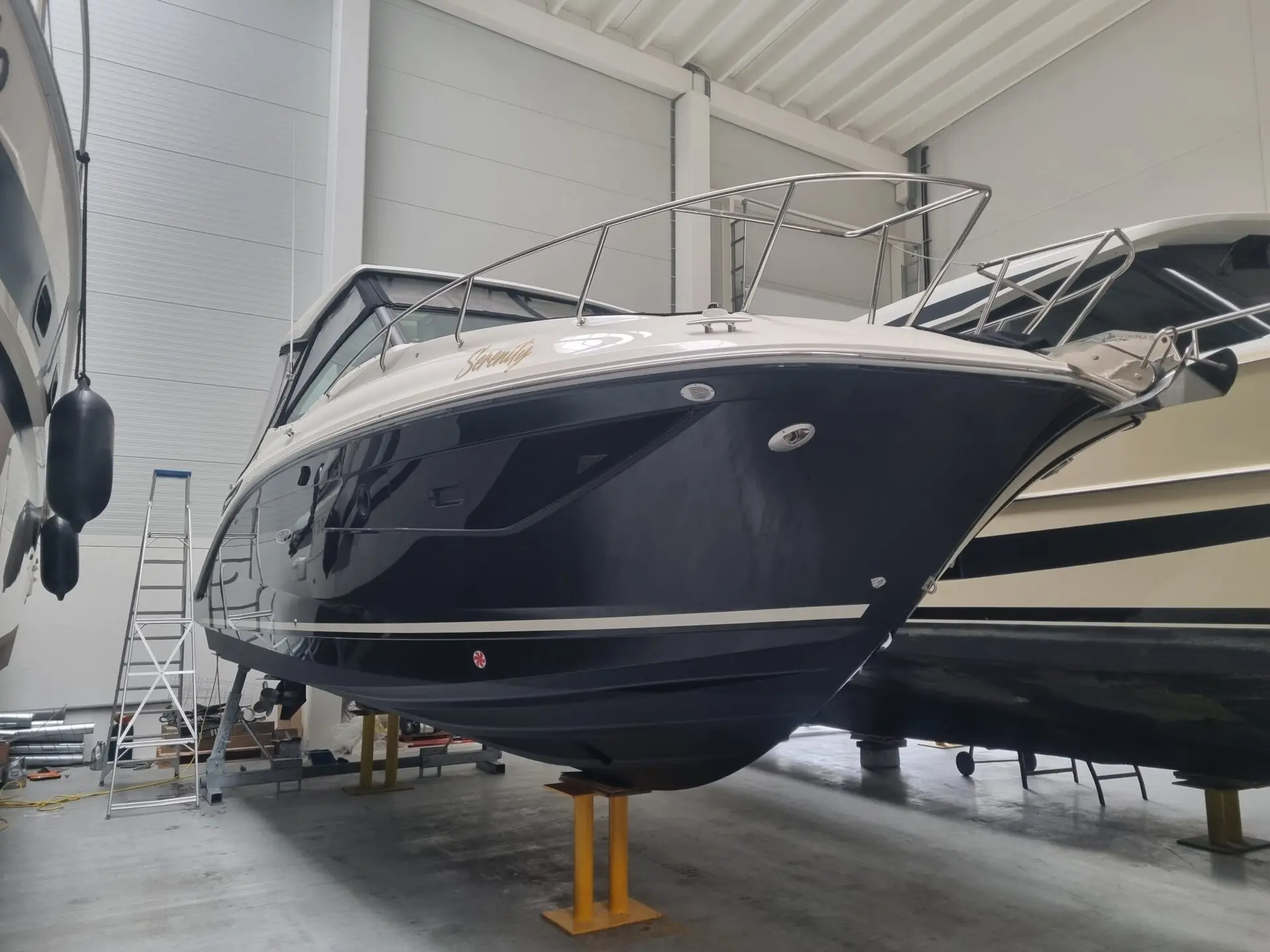 2022 Sea Ray 320 sundancer