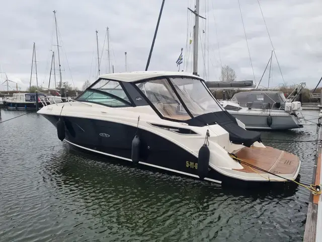 Sea Ray 320 Sundancer