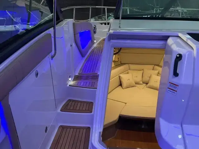 Sea Ray 320 Sundancer