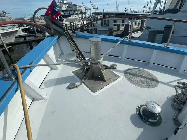 Custom Trawler Biloxi Lugger