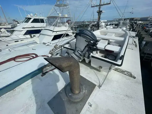 Custom Trawler Biloxi Lugger