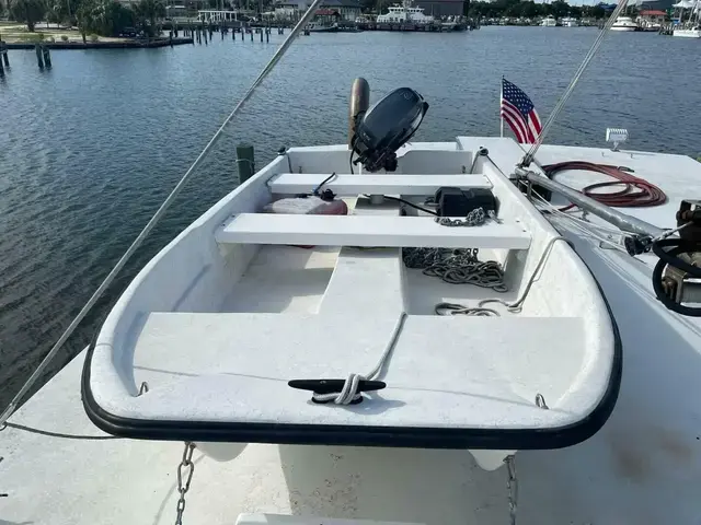 Custom Trawler Biloxi Lugger