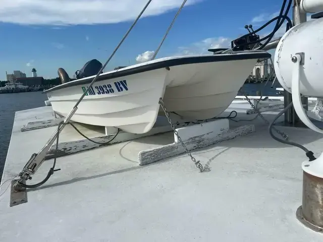 Custom Trawler Biloxi Lugger