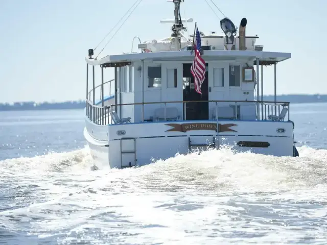 Custom Trawler Biloxi Lugger