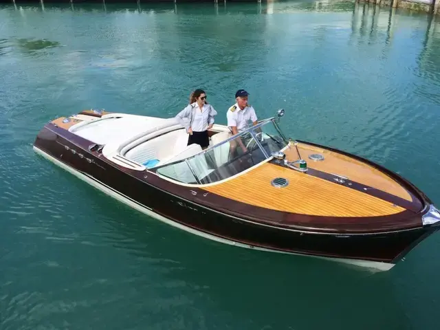 Riva 27 Super Aquarama