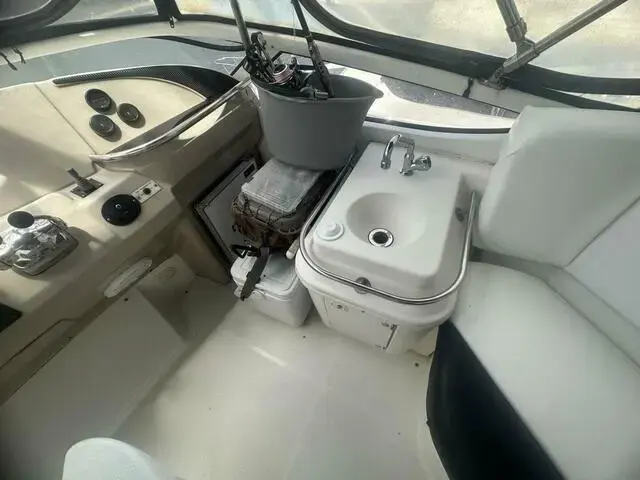 Carver Cockpit Motor Yacht