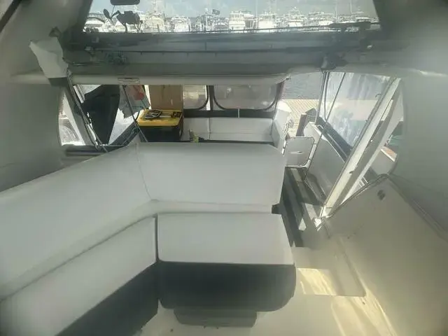 Carver Cockpit Motor Yacht