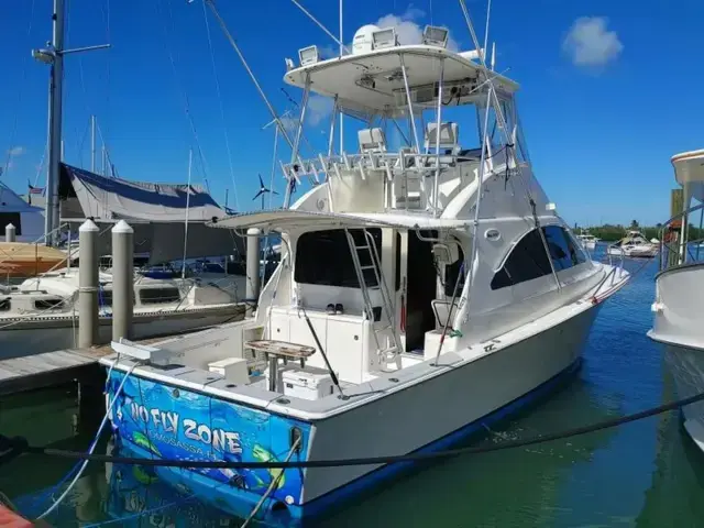 Ocean Yachts 43 Super Yacht with SEAKEEPER