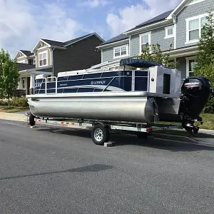 2023 Godfrey Pontoon Sweetwater 2186 FS