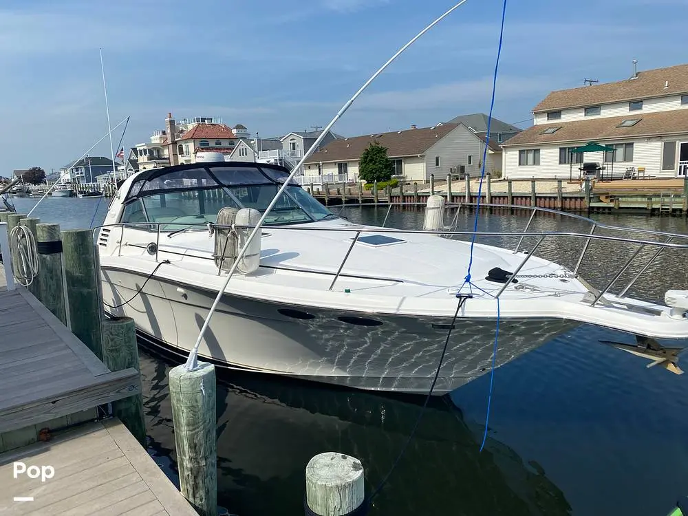 2000 Sea Ray 370 express cruiser