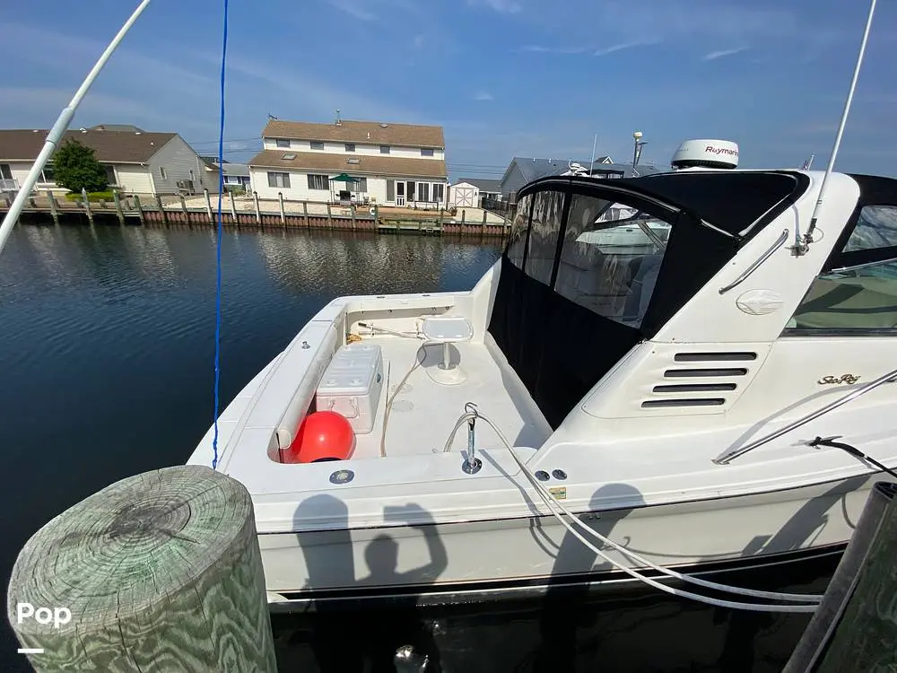 2000 Sea Ray 370 express cruiser