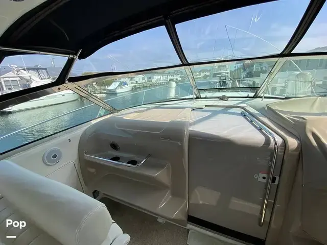 Sea Ray 370 Express Cruiser