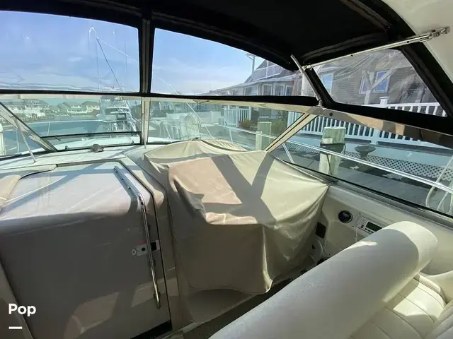 Sea Ray 370 Express Cruiser