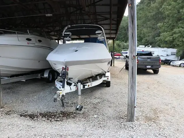 Malibu 23 Lsv