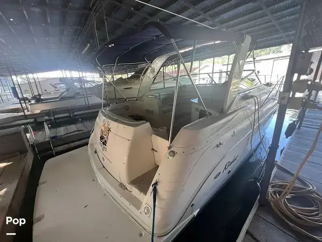 Rinker 320 Fiesta Vee