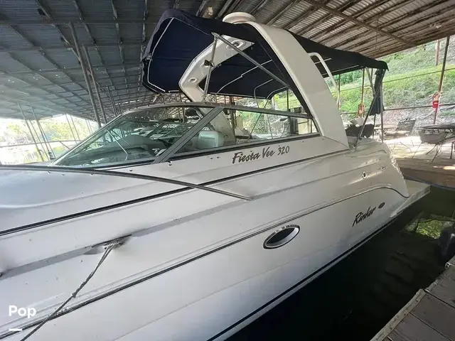 Rinker Fiesta Vee 320