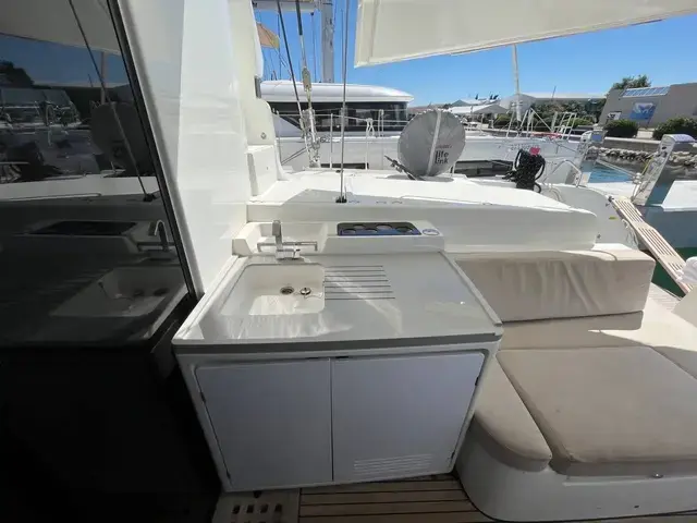 Lagoon 50