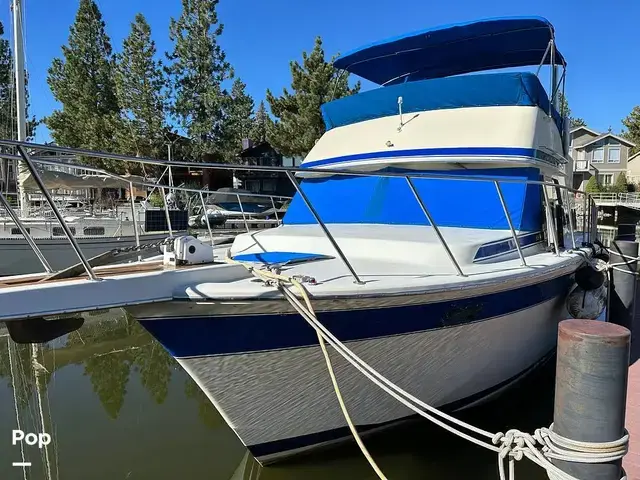 Chris Craft Corinthian 380