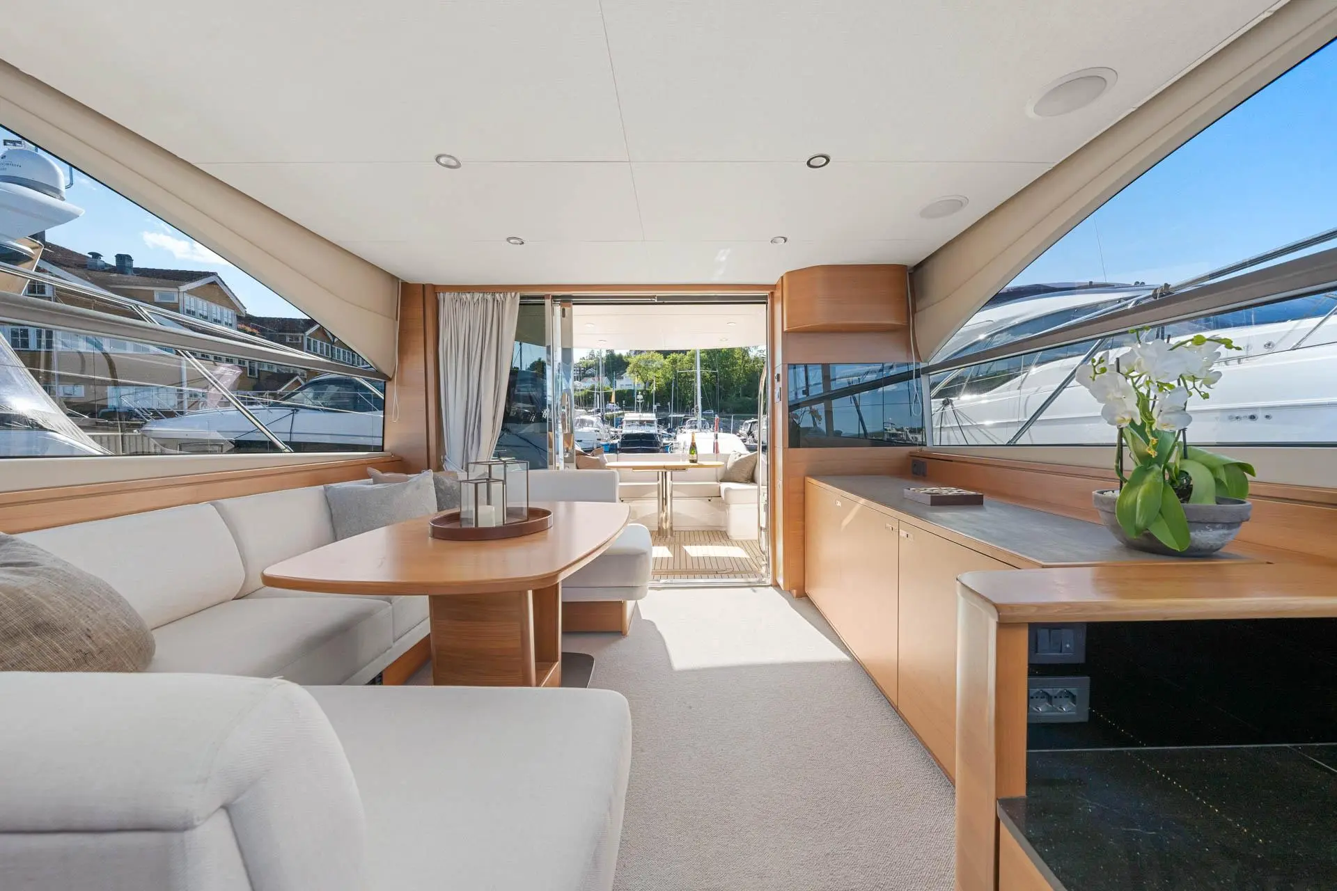 2014 Princess 43