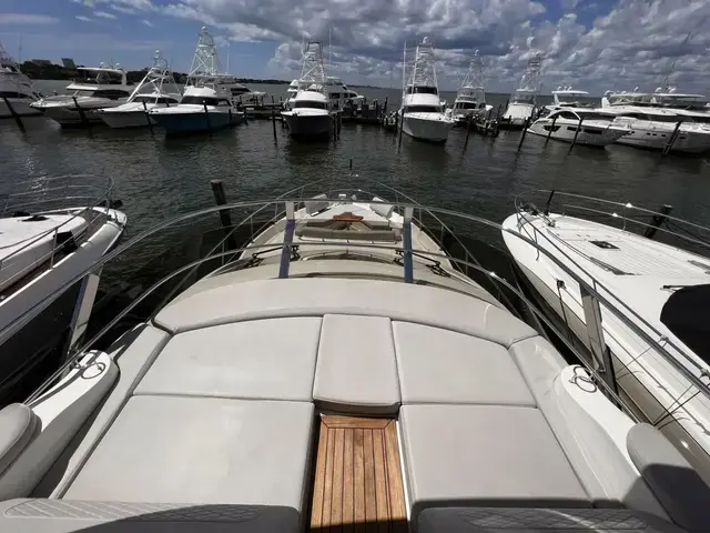 Sea Ray L550 Fly