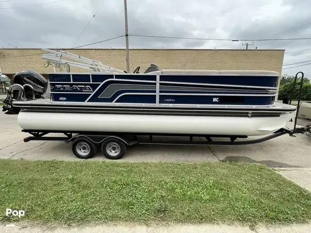 Ranger Boats Reata 220C