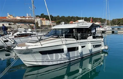 2018 Jeanneau 895 offshore - 895