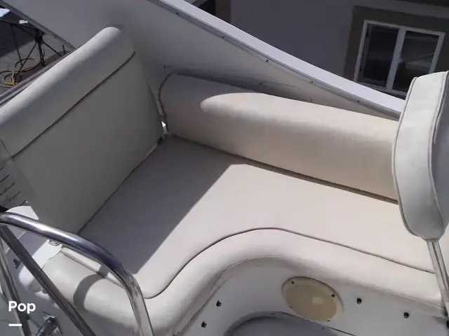 Bayliner 3388 Command Bridge Motoryacht