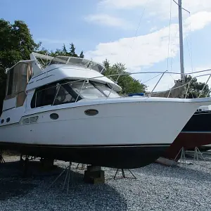 2000 Carver 326 AFT CABIN